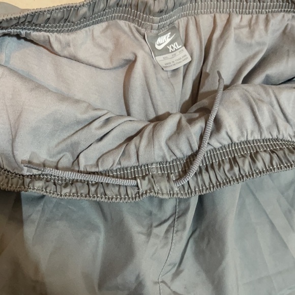 Men’s Nike XXL nylon gray pants - Picture 4 of 5